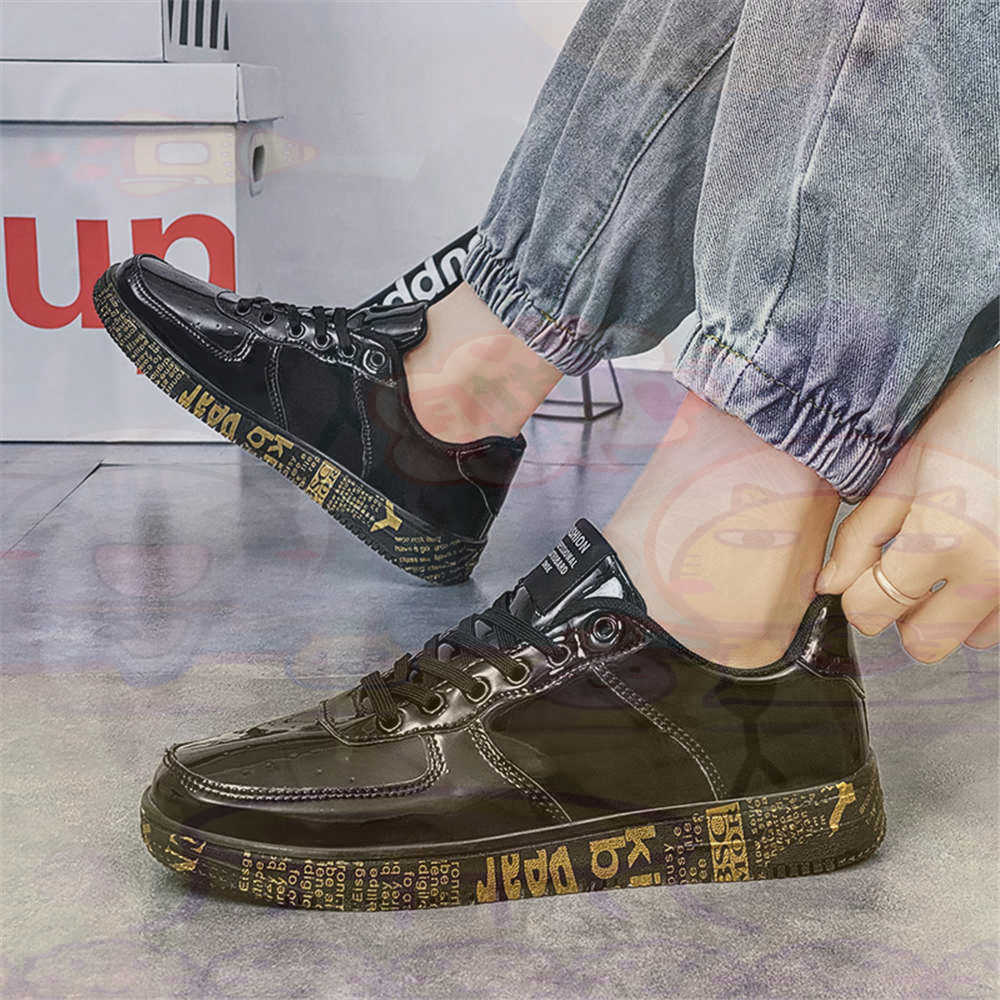 Round Foot Size 45 Sneakers Wh - Tech Accessories For Students recension och pris